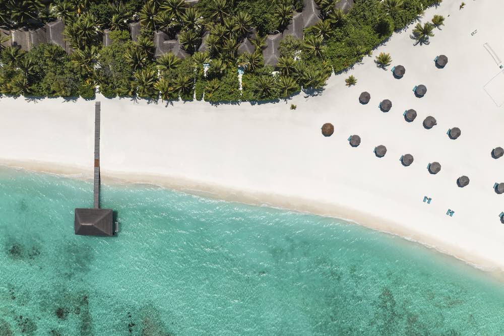 Manta Restaurant at Constance Moofushi thumbnail 6